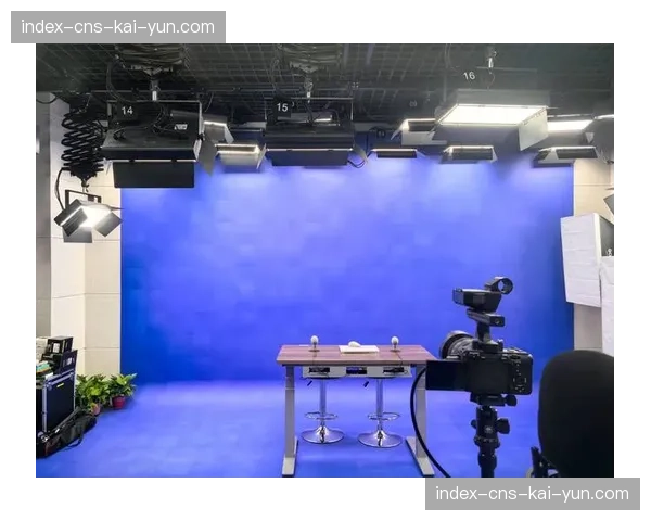 虚拟演播室不仅重塑视觉背景 还大幅削减了线下置景的物力投入