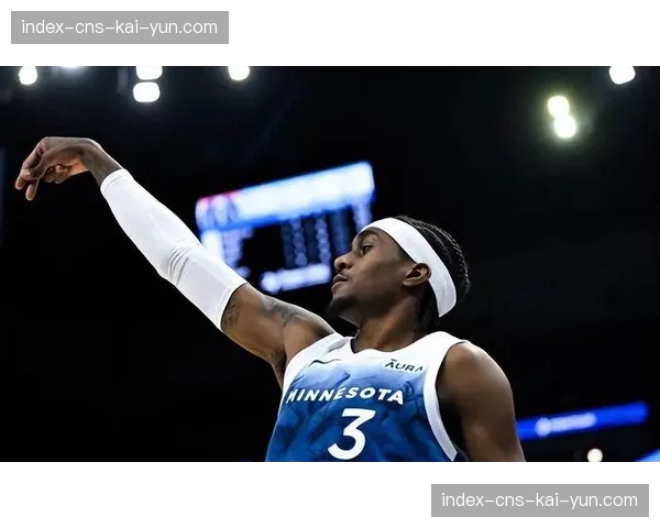 通讯：从防守工兵到空间型四号位，森林狼队麦克丹尼尔斯的三分球如何改变了球队战术。
