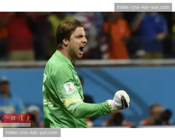 评论:针对门将持球时间新规的争议,意甲裁判委员会解释执行标准与VAR核查流程 评论:针对门将持球时间新规的争议,意甲裁判委员会解释执行标准与VAR核查流程